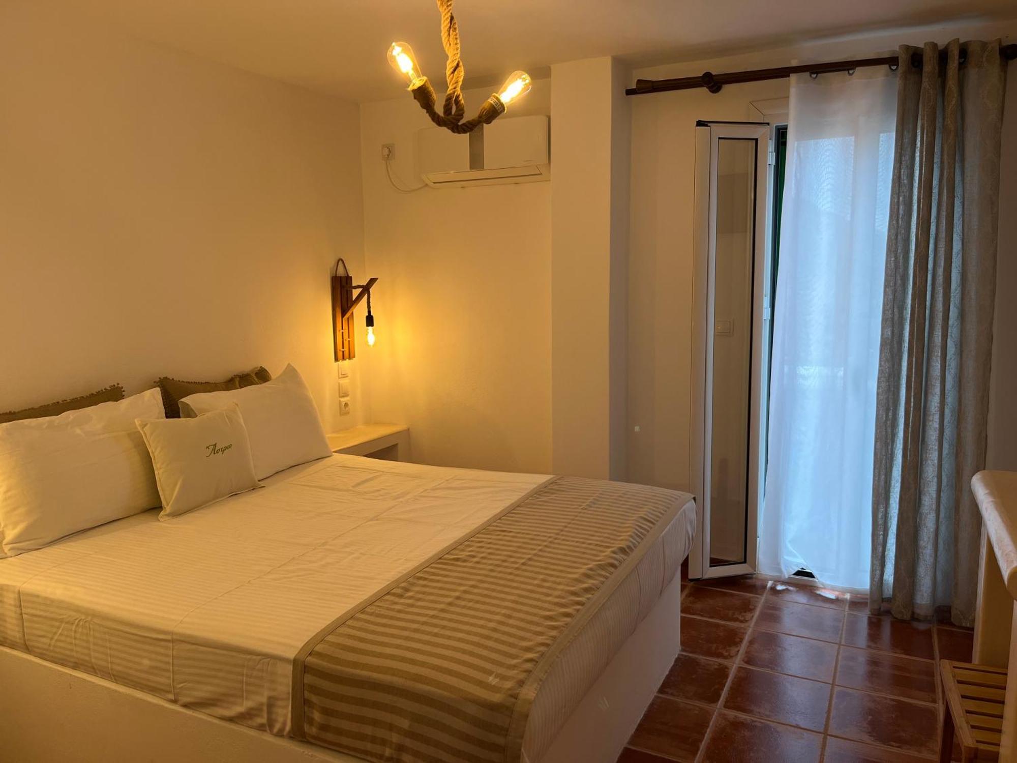 Astrio Suites Livadi  Exterior foto